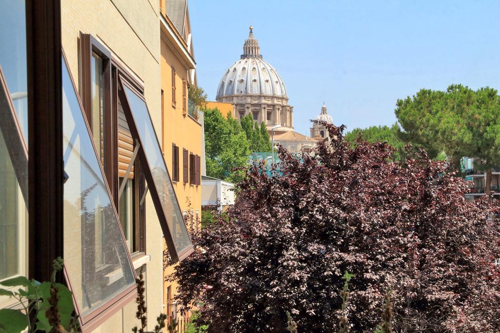 San Pietro Stazione Guesthouse Roma Exterior foto